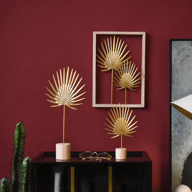 Nordic Iron Luxury Golden Banana Leaf