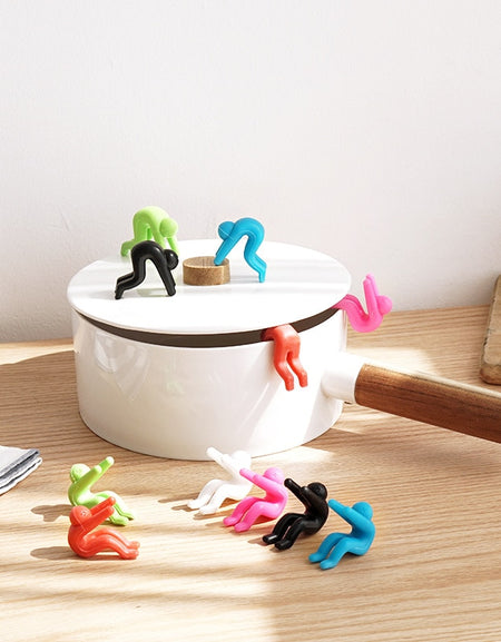 Little People 1Pcs Kitchen Gadgets Raise The Lid Overflow Promotion Silicone Kitchen Accessories Lift Pot Cover Anti-overflow