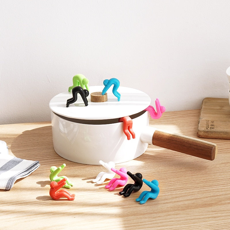 Little People 1Pcs Kitchen Gadgets Raise The Lid Overflow Promotion Silicone Kitchen Accessories Lift Pot Cover Anti-overflow